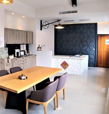 Honey B Trip B&B Hualien City Exterior photo